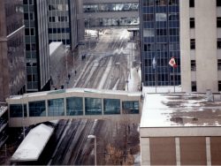 Nov-1991    Pedestrian Walkbridge